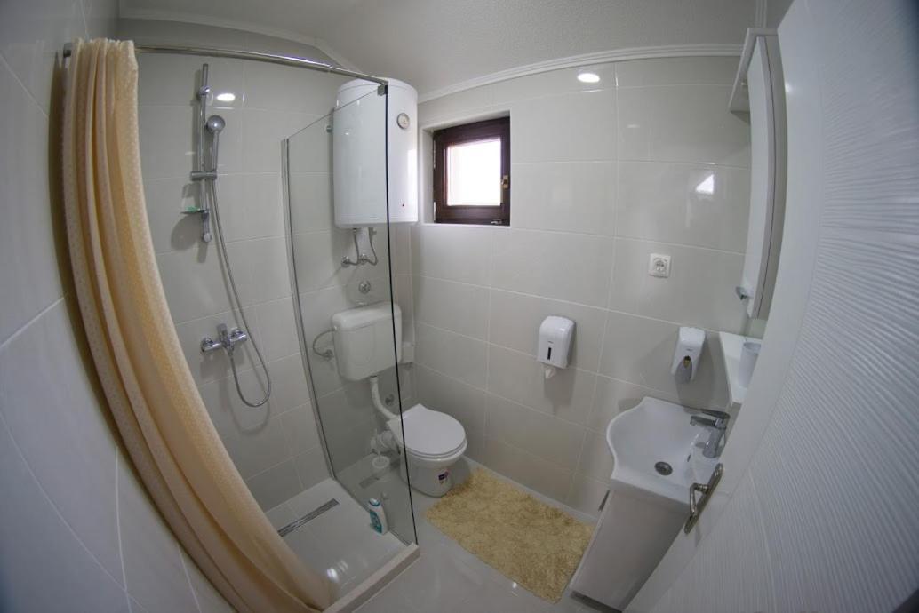 Apartmani Ivkovic+ Требинє Екстер'єр фото