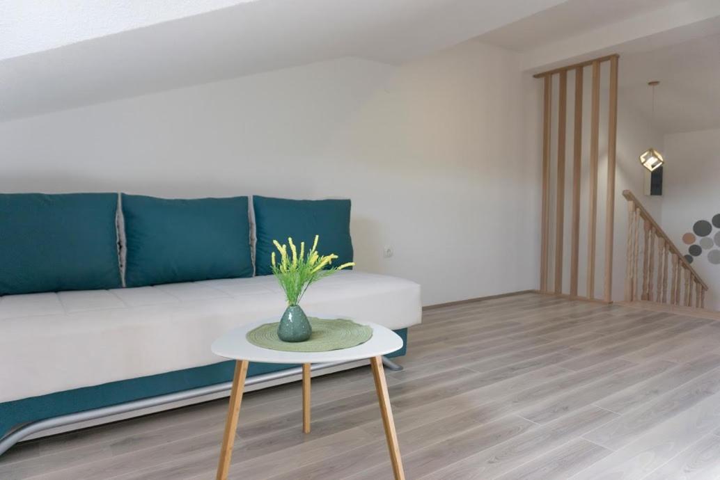 Apartmani Ivkovic+ Требинє Екстер'єр фото