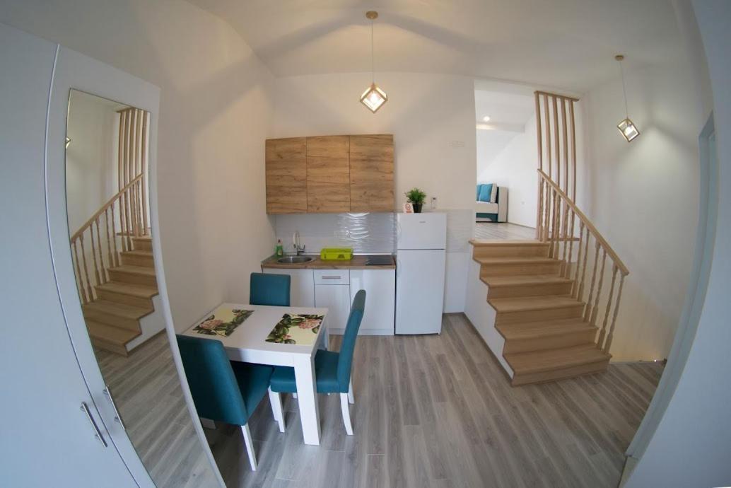 Apartmani Ivkovic+ Требинє Екстер'єр фото
