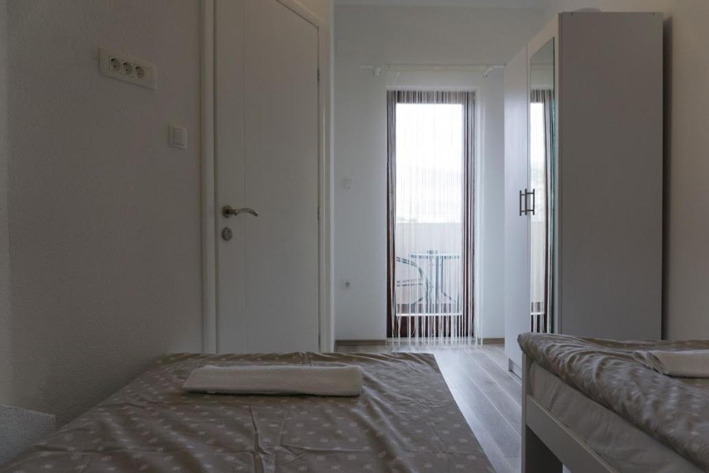 Apartmani Ivkovic+ Требинє Екстер'єр фото