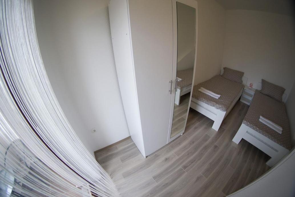 Apartmani Ivkovic+ Требинє Екстер'єр фото